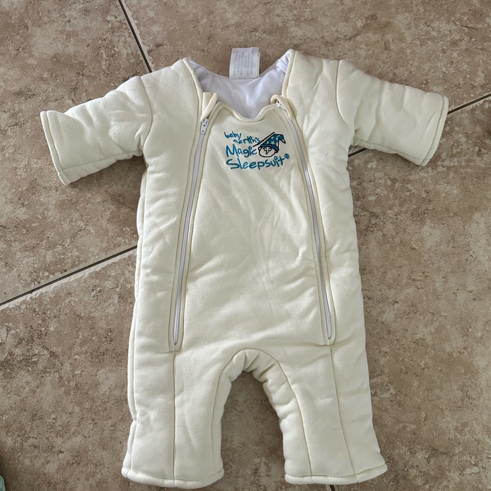 Merlin’s magic sleep suit 3-6 months for babies